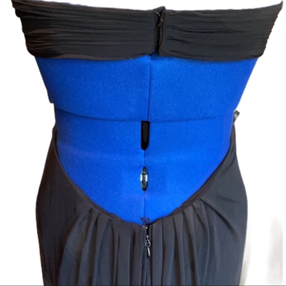 BCBGMaxAzria long black gown. Beautiful unique cut - Picture 5 of 9